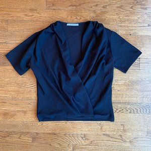 Black v neck short sleeve blouse
